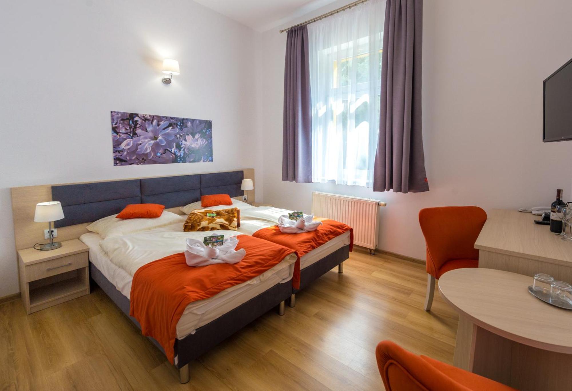 Dobrzynski Resort Topaz Świeradów-Zdrój Екстериор снимка