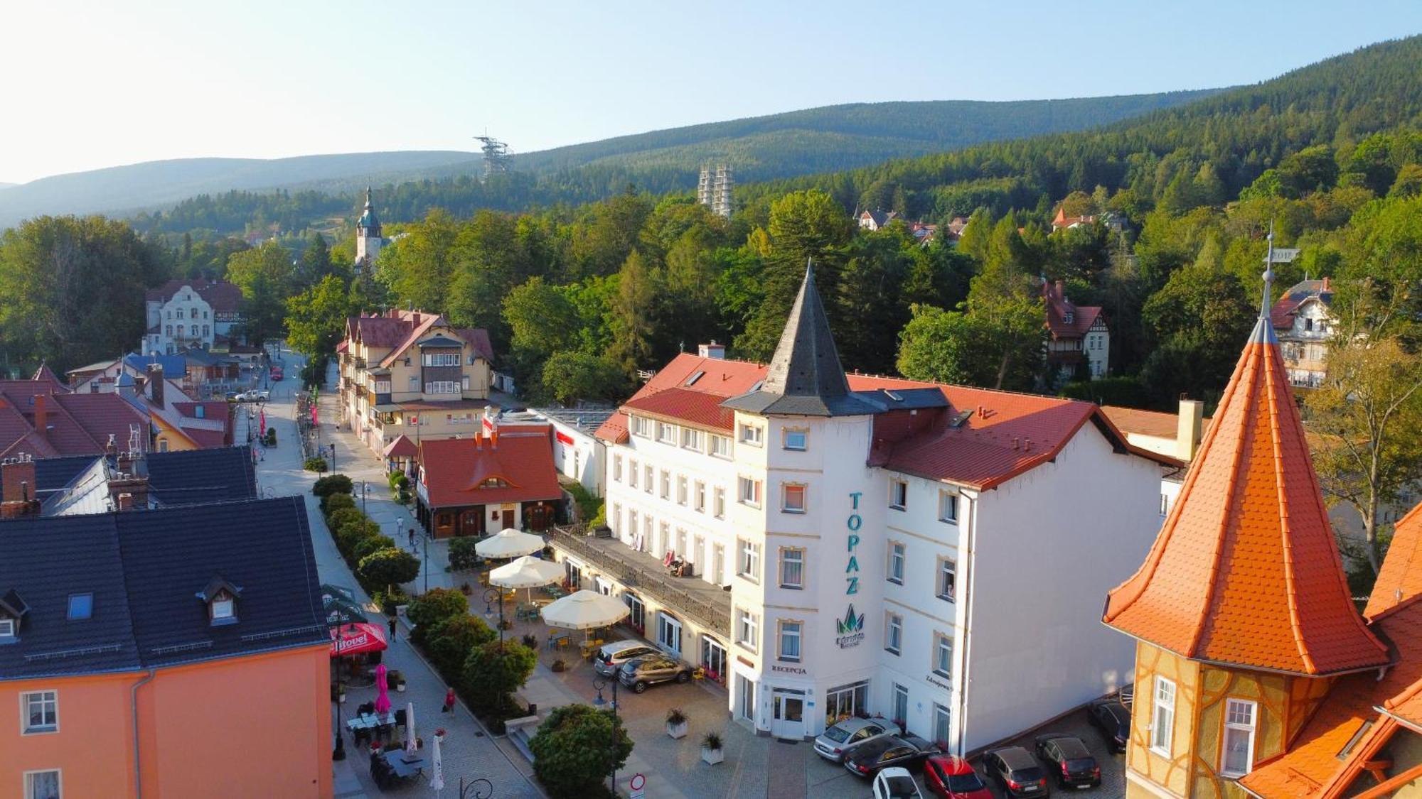 Dobrzynski Resort Topaz Świeradów-Zdrój Екстериор снимка